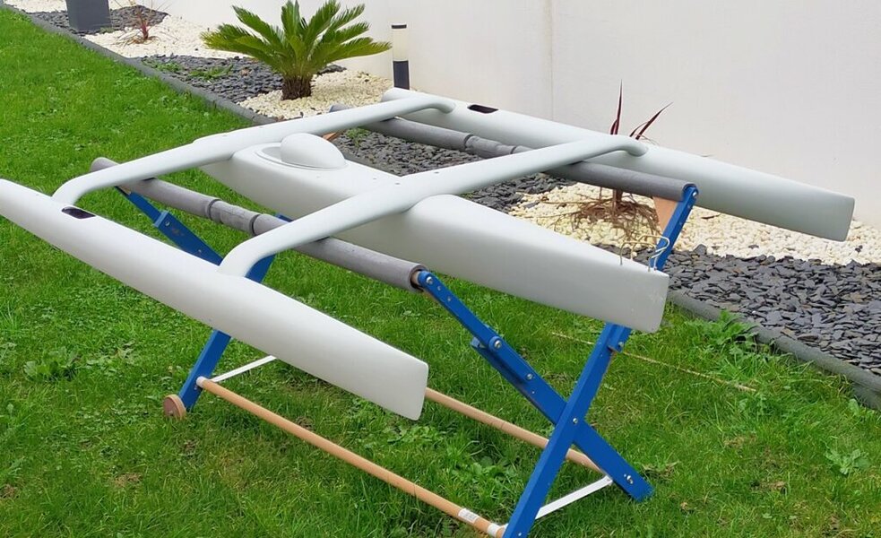 Cette œuvre exceptionnelle est signée par le maquettiste passionné Eric Houdet, qui a consacré plus de 500 heures à sa conception et à sa fabrication.